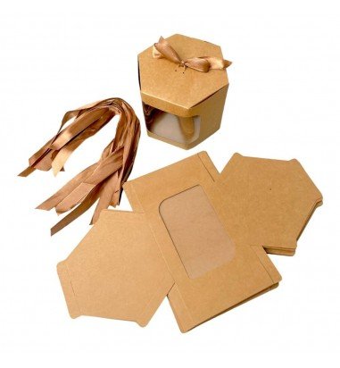 Cutie hexagonală cu fereastră și...