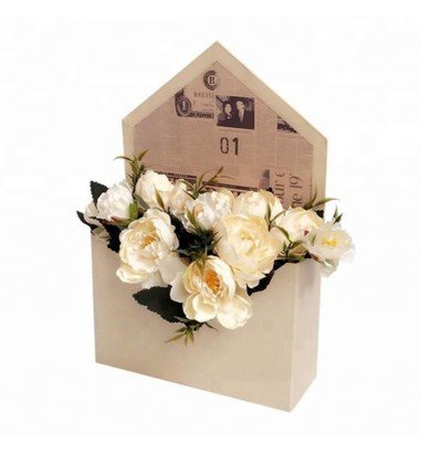 Cutie solidă tip plic - beige ziar