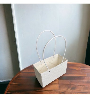 Sacoșe dreptunghiulare model romburi...