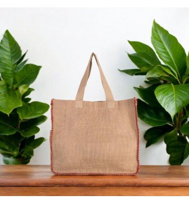 Sacosă textil cu cusături...