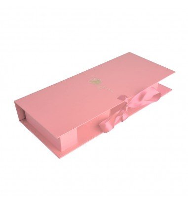 Cutie dreptunghiulara model trandafir...