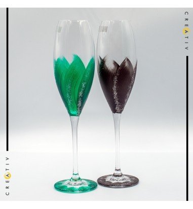 Pahare de sampanie pentru miri sau...