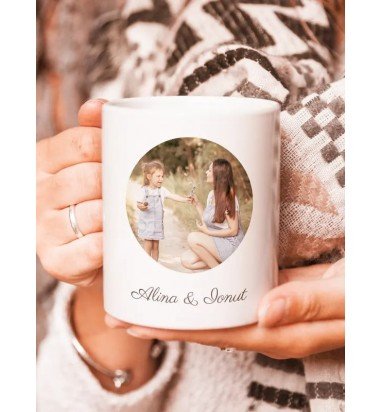 Cana personalizata cu 3 fotografii...