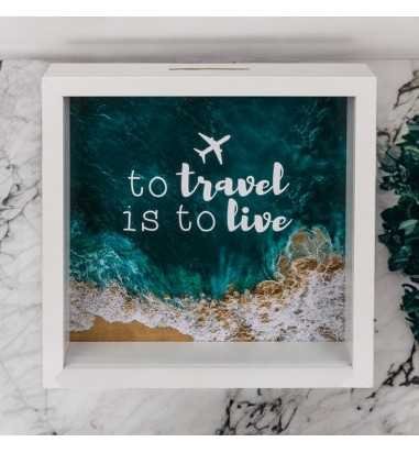 Pusculita To travel is to live