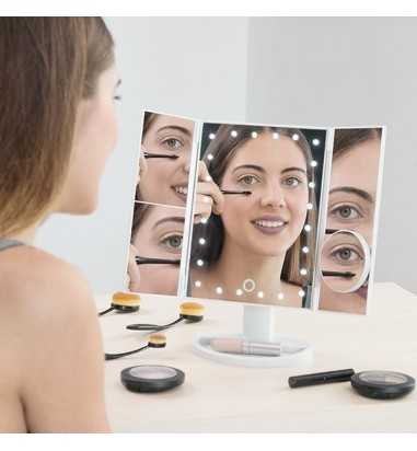 Oglinda Led cu efect de marire 4 in 1