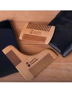 Set de pieptene din lemn...