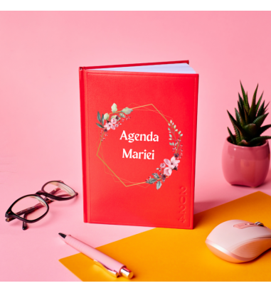 Agenda personalizata cu nume