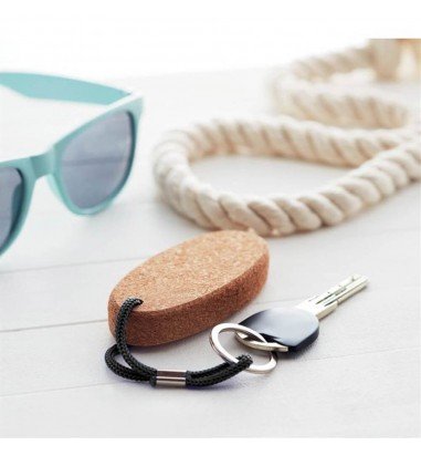 Breloc plutitor din plută naturală