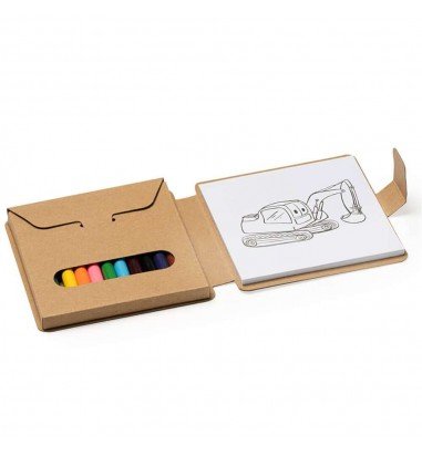 Set de colorat cu desene și creioane