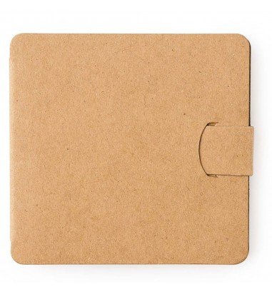 Set de colorat cu desene și creioane